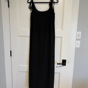 Lulu's Simple Black Dress